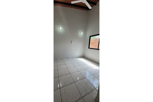 Casa en Luque en alquiler, barrio Ykaa a 5 cuadras de la Ruta Luque Limpio, foto 3