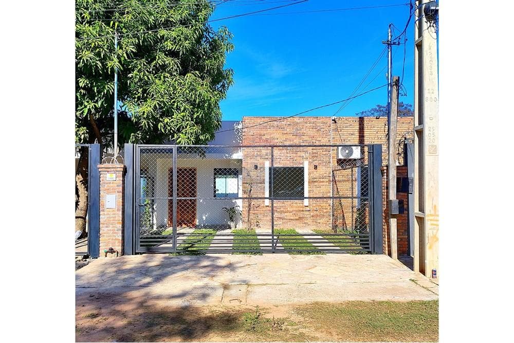 Chalet - Venta - Paraguay Central Luque, foto 2