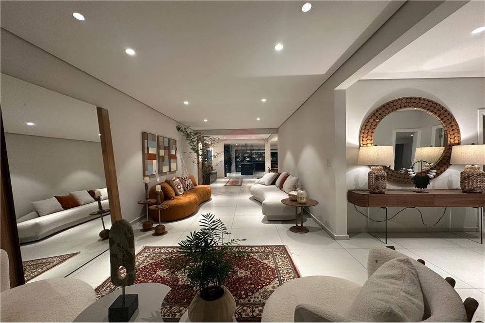 Casa de lujo y equipamiento premium