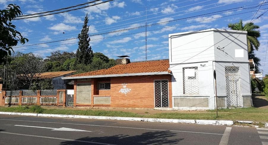 Terreno en esquina en Centro de Luque en venta con superficie 780 m2, foto 3