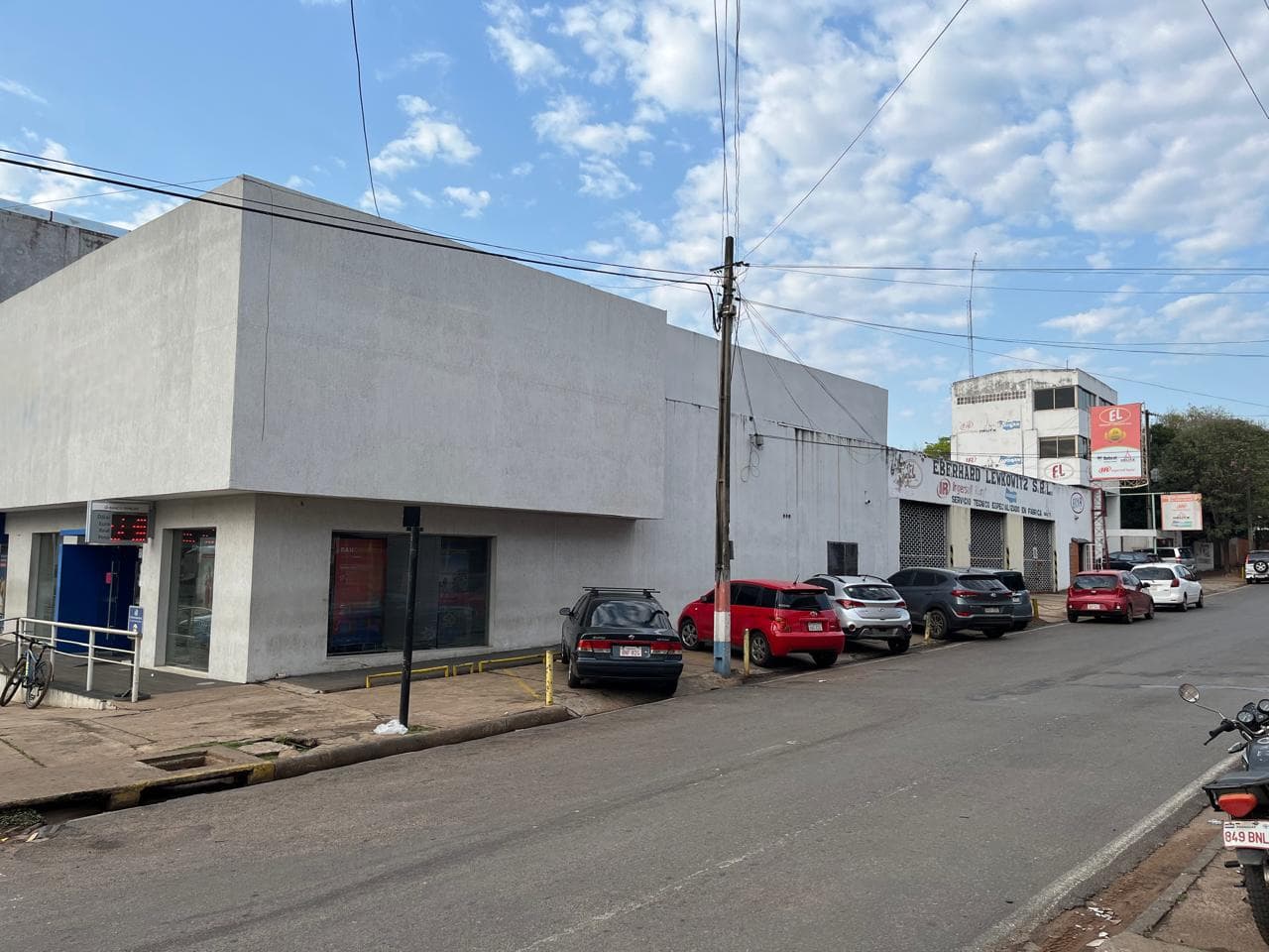 En venta – propiedad comercial sobre ruta 2 ,pleno centro de capiata — foto 1