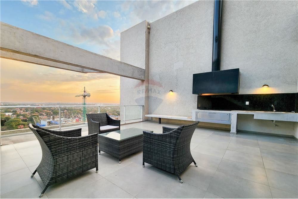 Departamento en alquiler en Villa Morra, foto 2