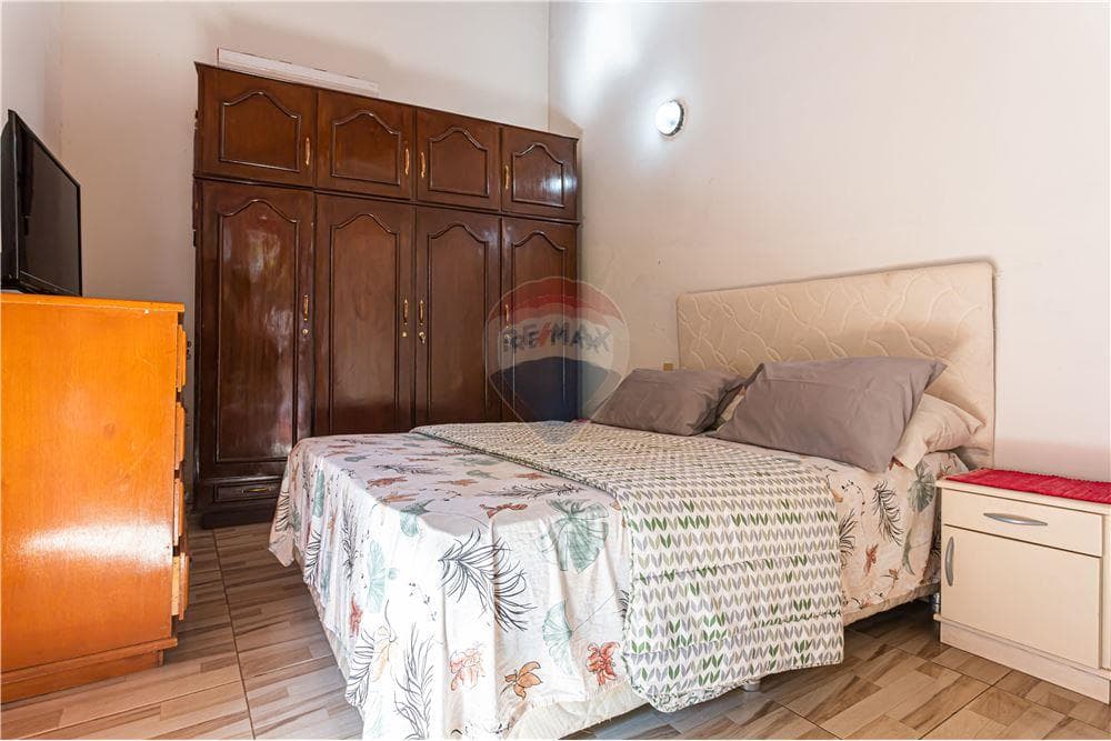Casa de 4 Dorm. con Piscina y Autonomía Total - Salvador del Mundo, Asunción, foto 4