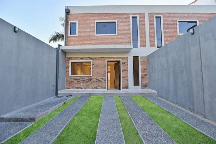 Vendo dúplex a estrenar en Lambaré