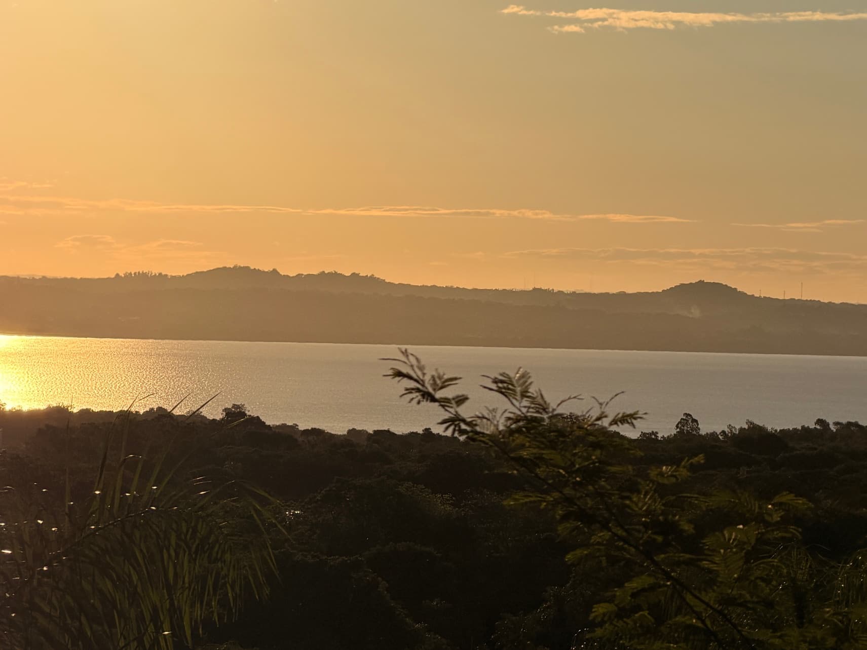 Hermoso Terreno Alto A Pasos De Tava Glamping Con Vista Panorámica Al Lago — foto 2
