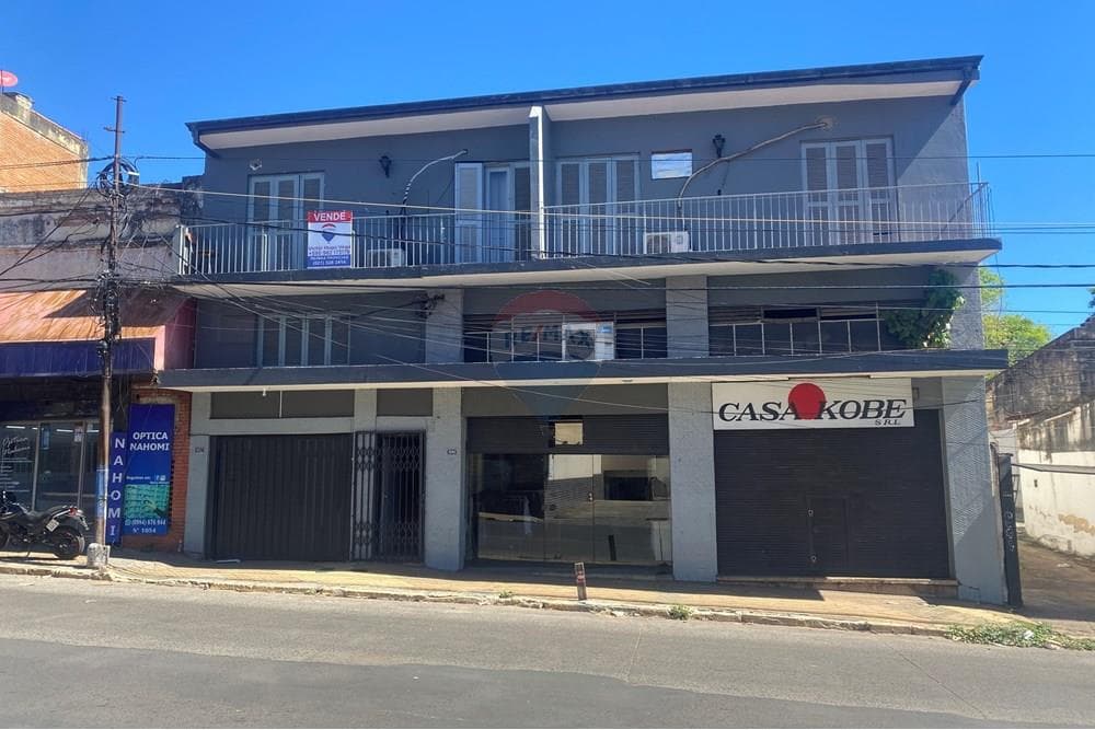 Venta con renta 973 m2– sobre Herrera