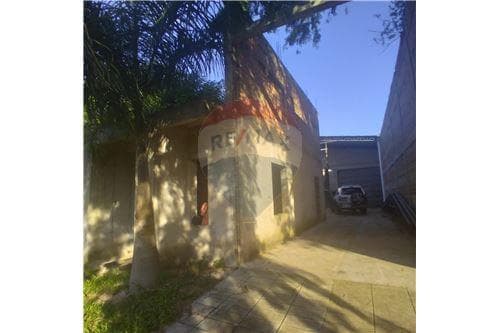 Deposito en venta, central Ñemby, foto 3