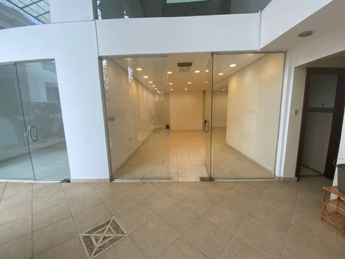 Local comercial en el paseo lillo Villa Morra Asunción, foto 5