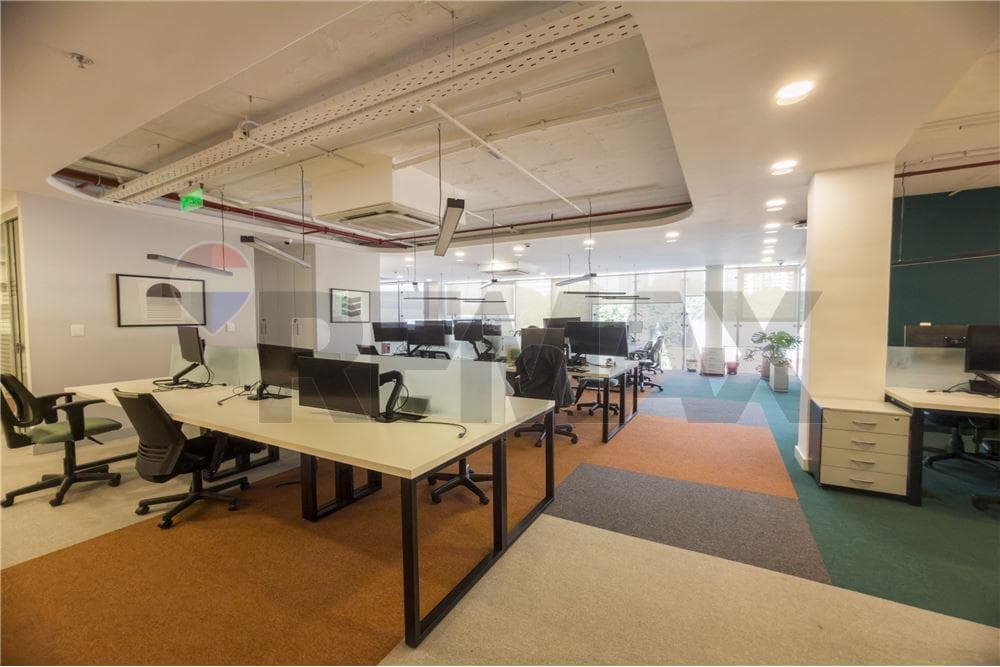 Oficina corporativa premium con renta activa en Villa Morra, foto 5