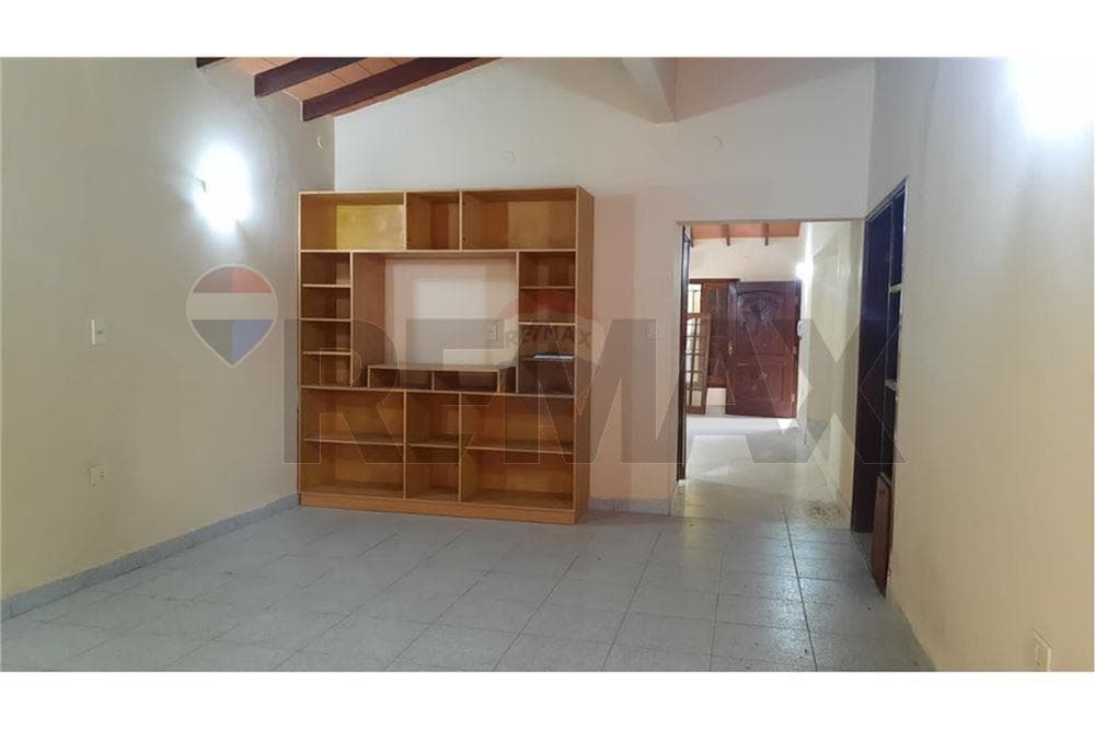 Casa en venta – Lambaré, zona canal 13, foto 5