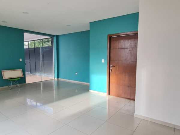 Hermosa casa en lambare, valle apu'a a 150 metros de cacique Lambaré, foto 2