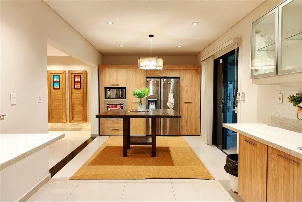 Casa en lambare kennedy a pasos de peron, foto 3