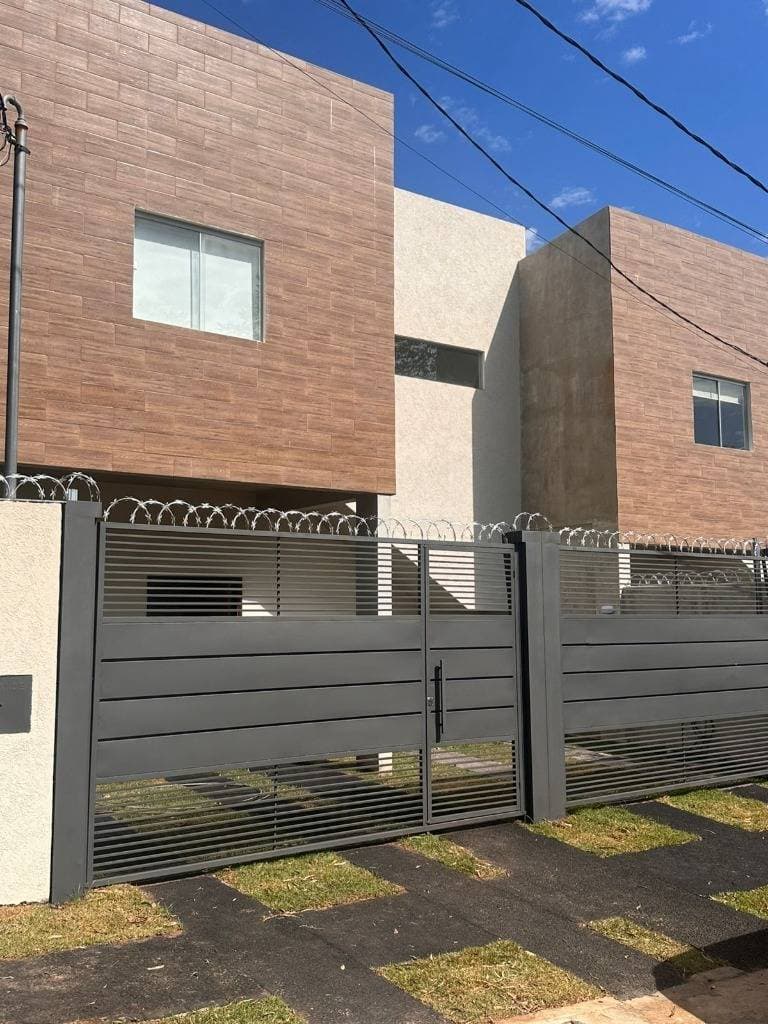 Vendo duplex a estrenar en lambare