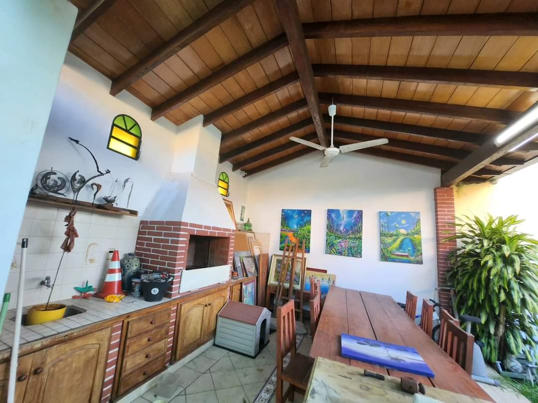 Casa Zona Villamorra Barrio Mburicao 0981 583583 — foto 4