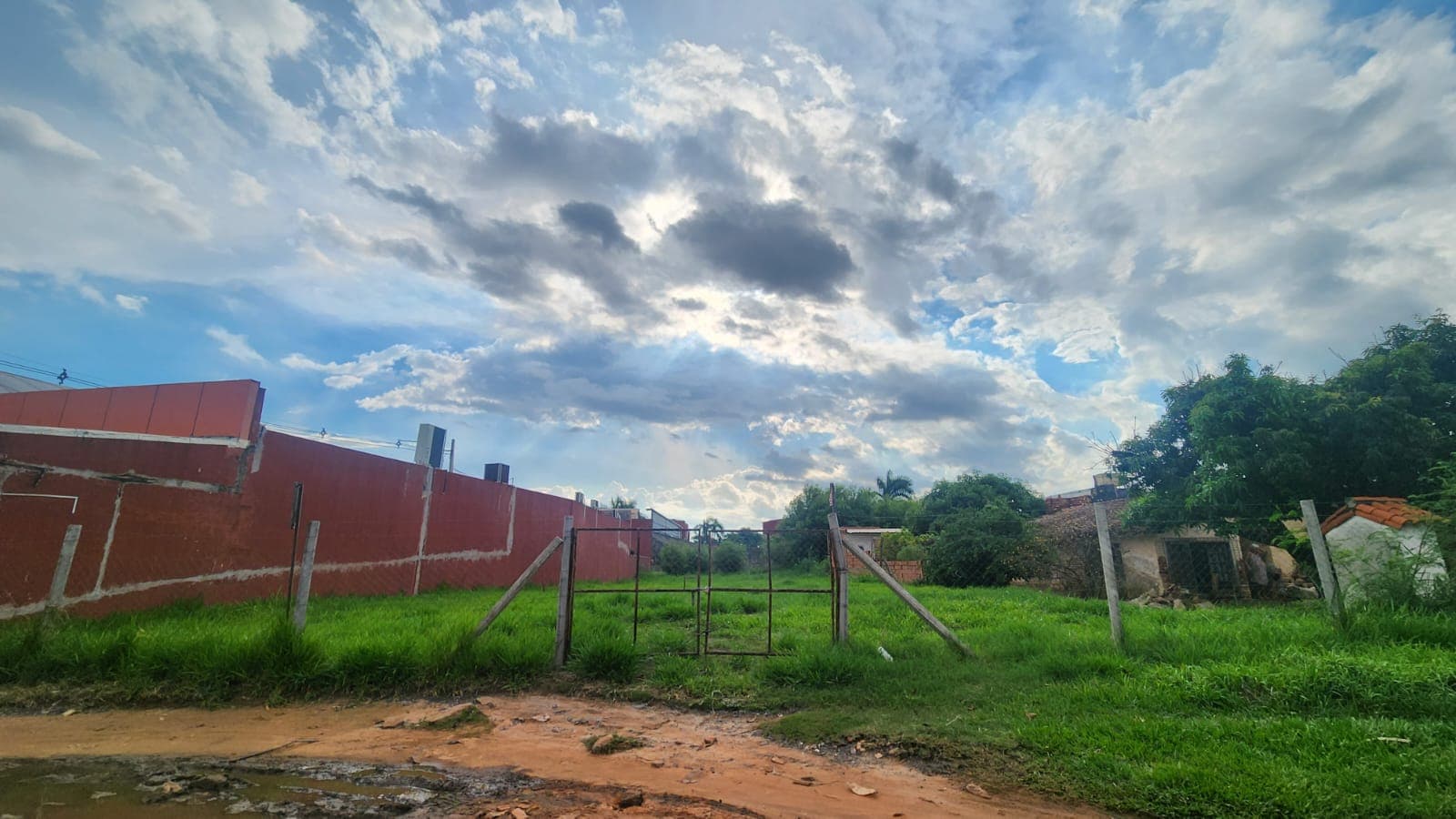 Terreno en laurelty - Luque, foto 2