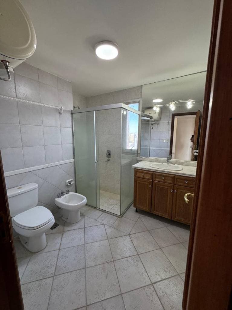 departamento de dos dormitorios sobre Av. España, foto 4
