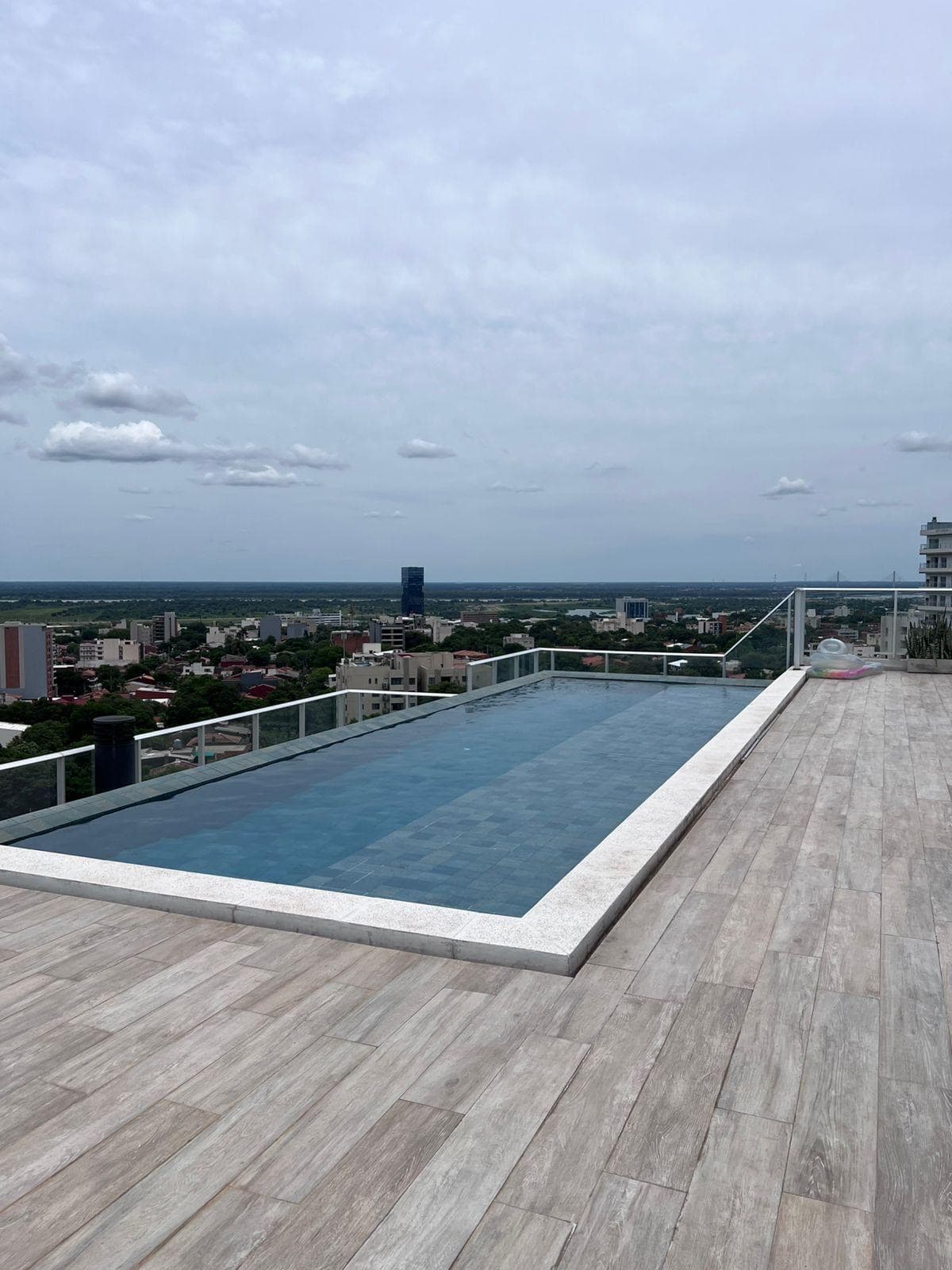 Departamento a estrenar en barrio Jara de 2 dormitorios con cochera