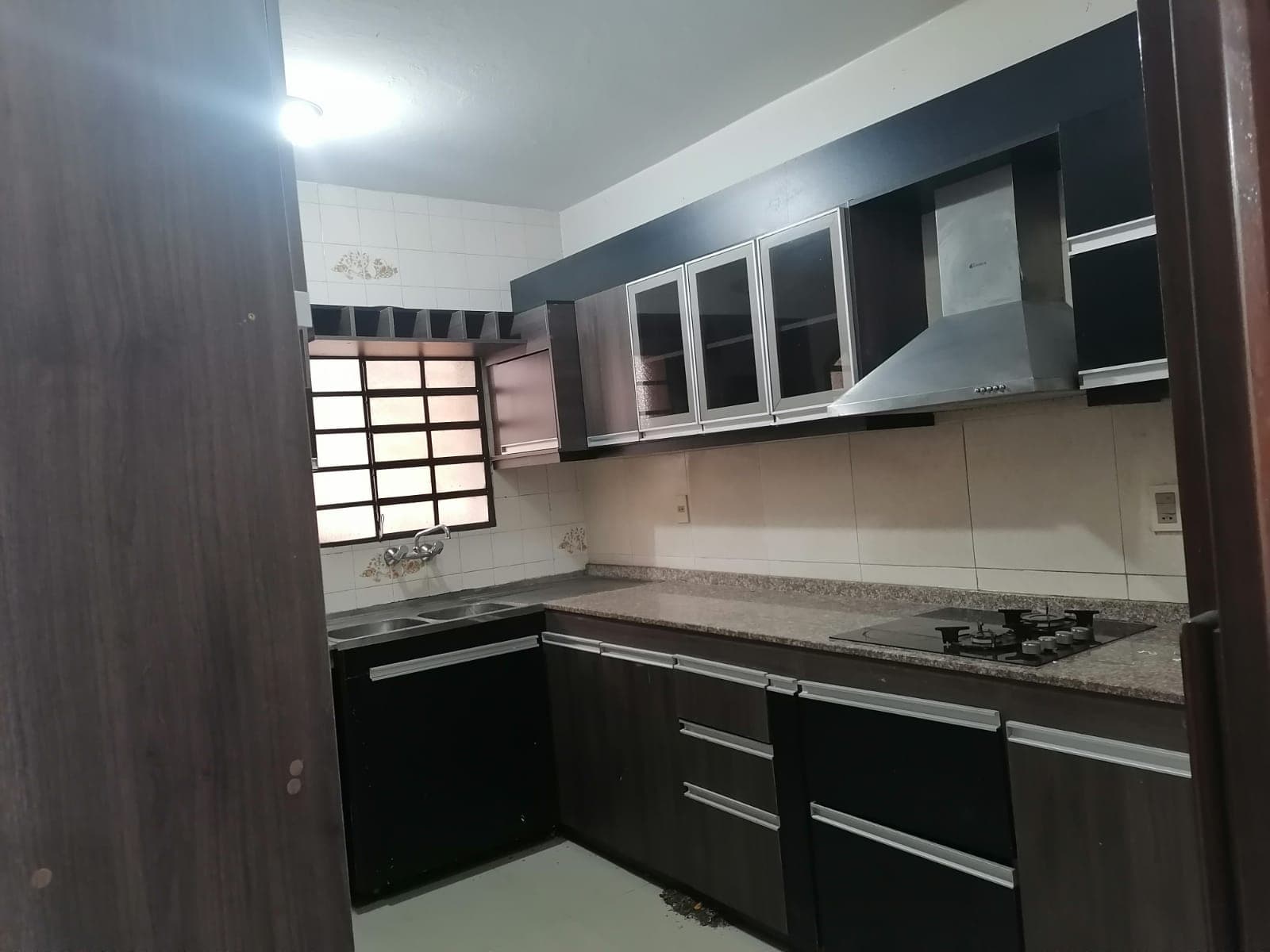 Casa para Oficina/Vivienda.Barrio Mcal.Estigarribia.Cerca Mcal.Lopez, foto 4