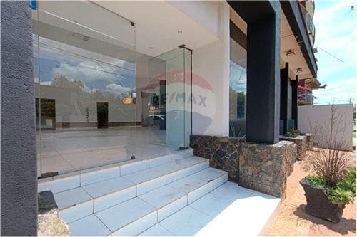 Local comercial en venta, Fernando de la Mora, foto 2