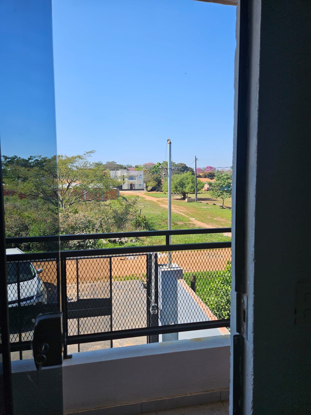 Duplex a estrenar en mora cue Luque — foto 3