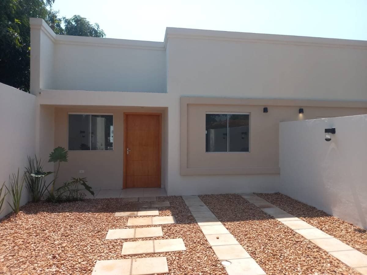 Casa en Capiata zona Ruta 2 a una cuadra de IPS, foto 2