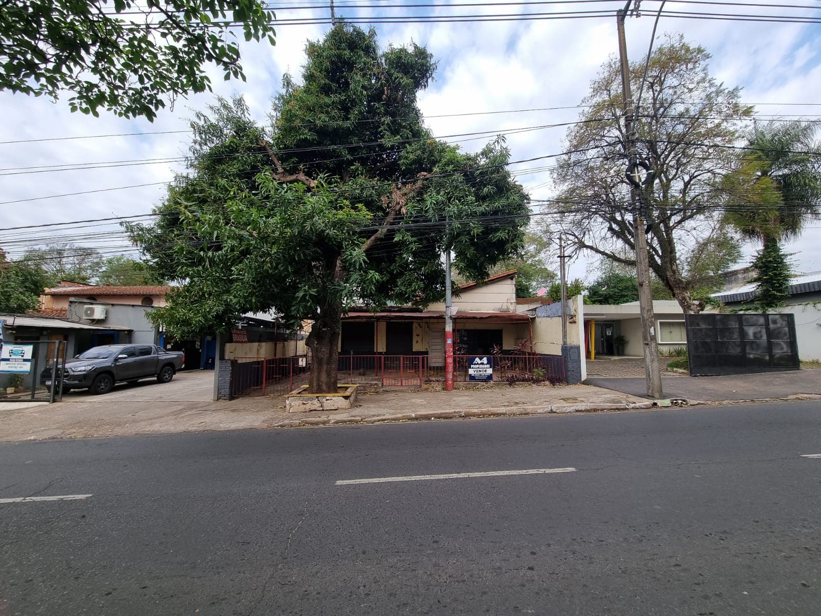 Terreno con vivienda a demoler zona u. Americana — foto 3