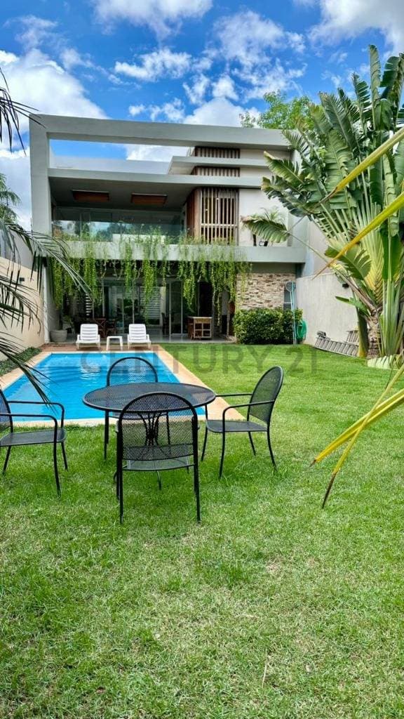 EN VENTA Casa de 3 Dormitorios en Barrio Mbocayaty - Asunción, foto 2