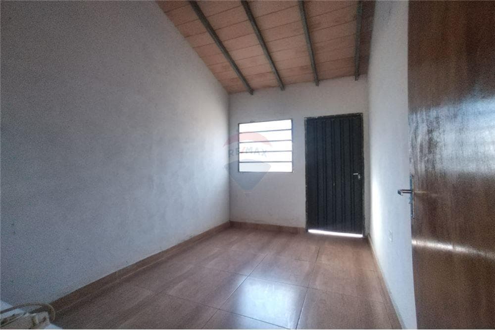Casa con 4 terrenos en Guayibity 1 - Itaugua, foto 5