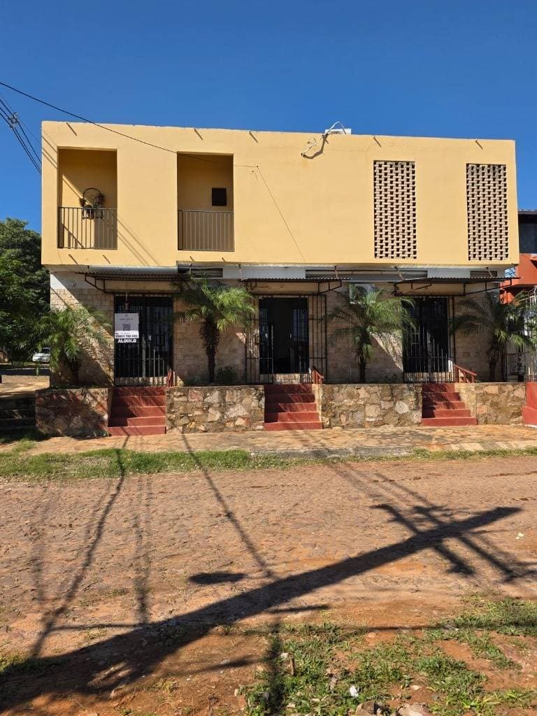 salón comercial de 24 m² en San Lorenzo - barrio Valle Industrial, foto 1