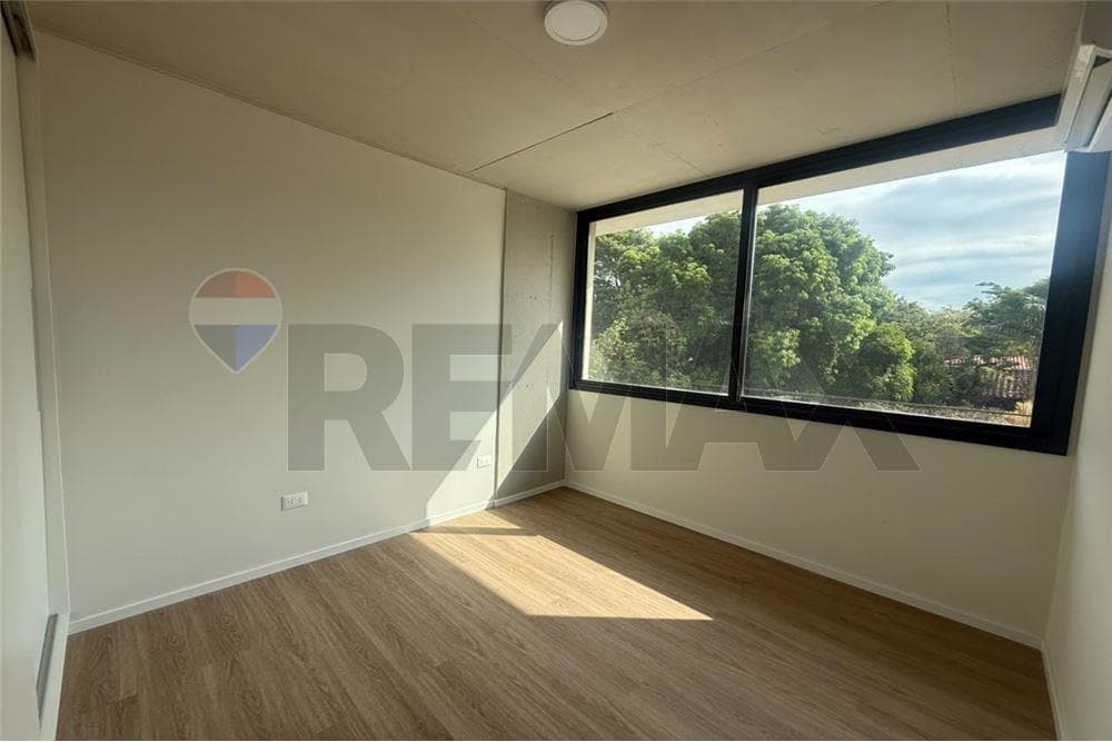 Departamento en alquiler Edificio Laurus-Los laureles, foto 3