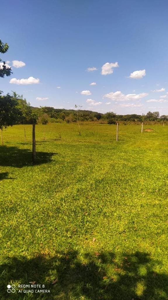 Venta de terreno con arroyo en loma grande