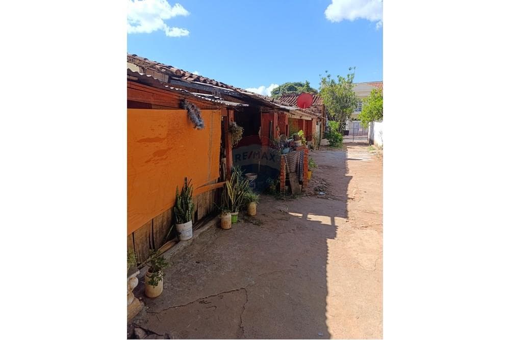 Terreno en Luque: Inversión Ubicación Estratégica, foto 2
