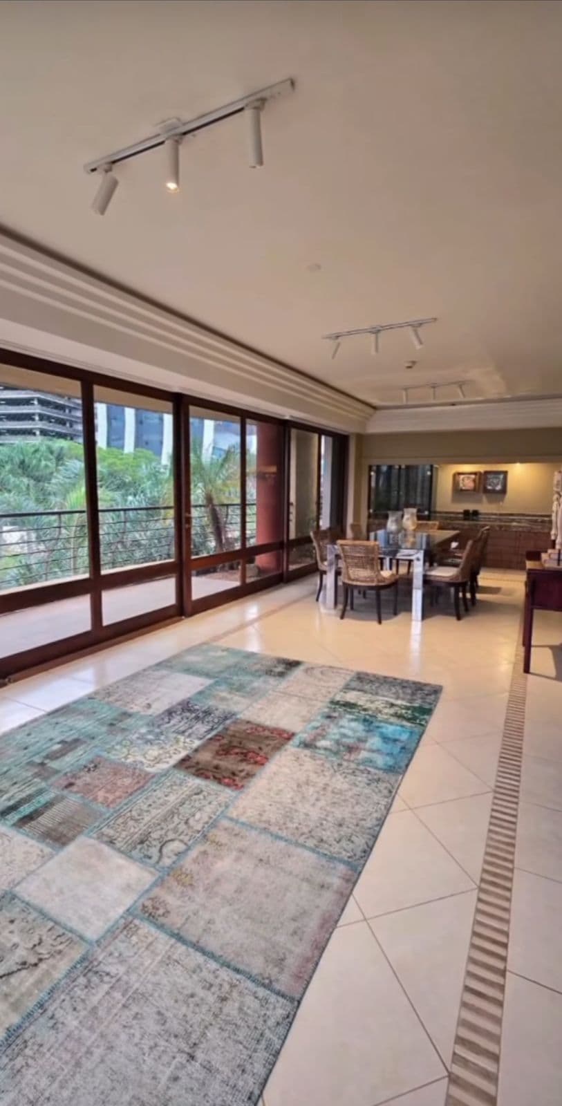 Fino departamento amoblado en alquiler sobre avenida santa teresa