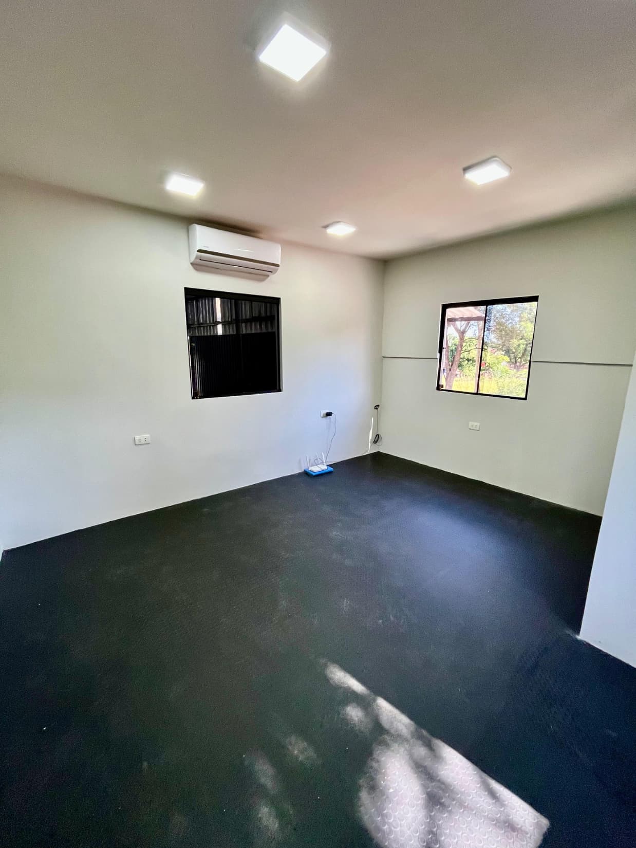 En Venta Amplio Depósito A Estrenar En Mariano Roque Alonso, foto 4