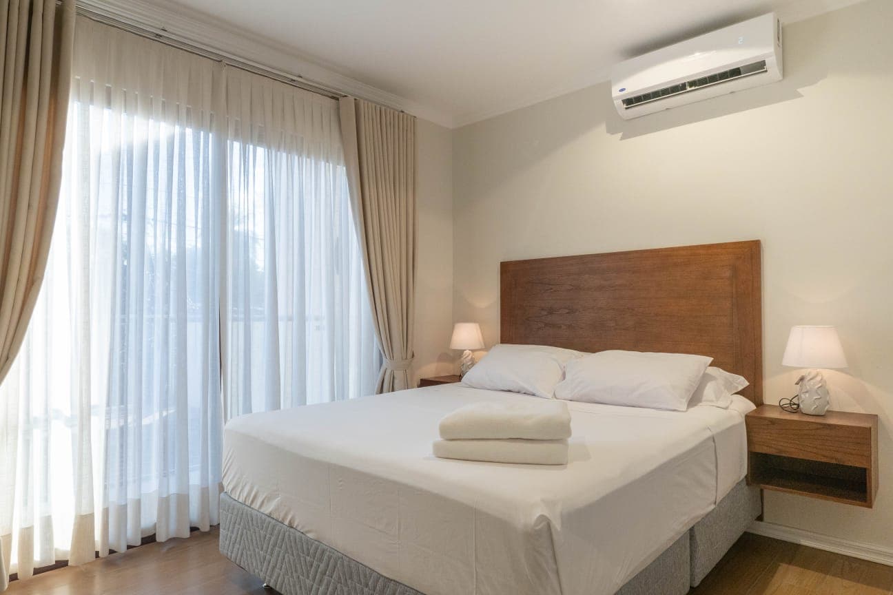 En venta lujoso tríplex amoblado en loma pyta, foto 3