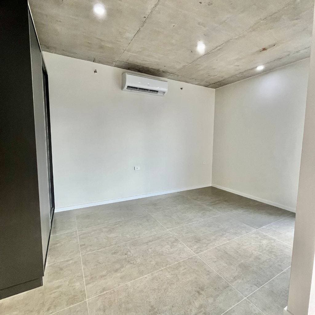 Amplio loft departamento a estrenar sobre molas lopez barrio mburucuya, foto 5
