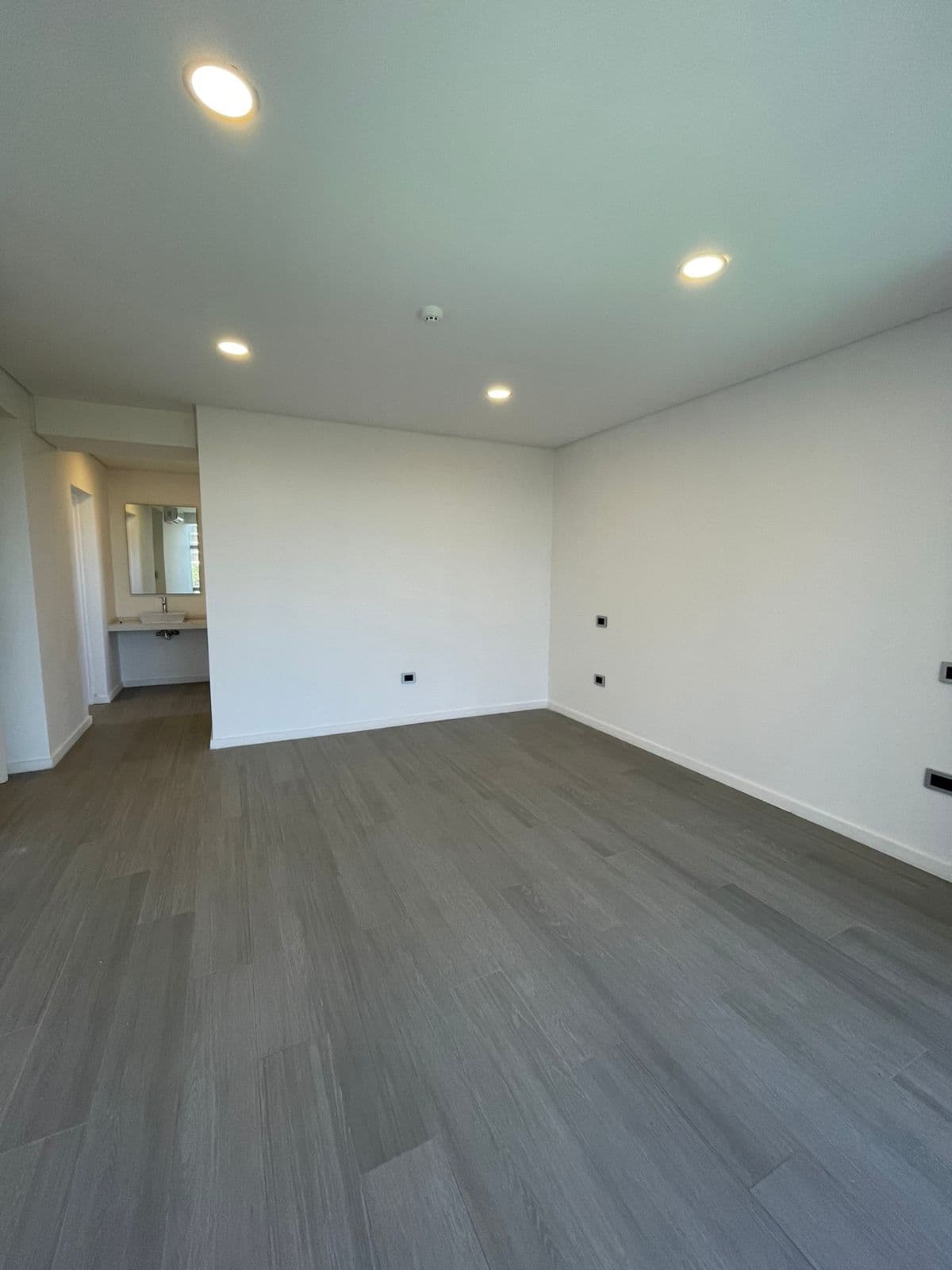 Avda. Santisima Trinidad en alquiler departamento de 2 dormitorios con cochera, foto 3