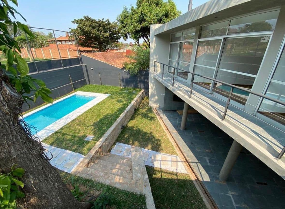 Exclusiva Casa de Diseño en el Barrio Carmelitas - CLHO8432223, foto 5