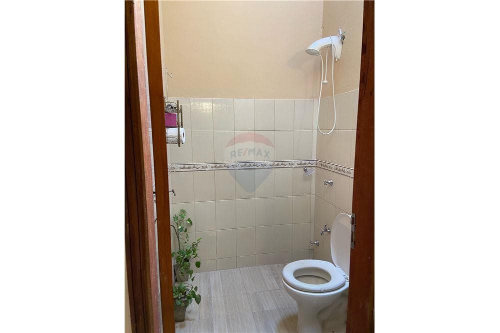 Hermosa casa en Mariano Roque Alonso, foto 5