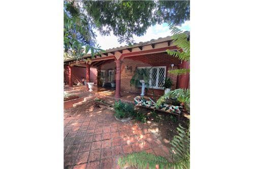 Casa - Venta - Paraguay Central San Lorenzo, foto 2