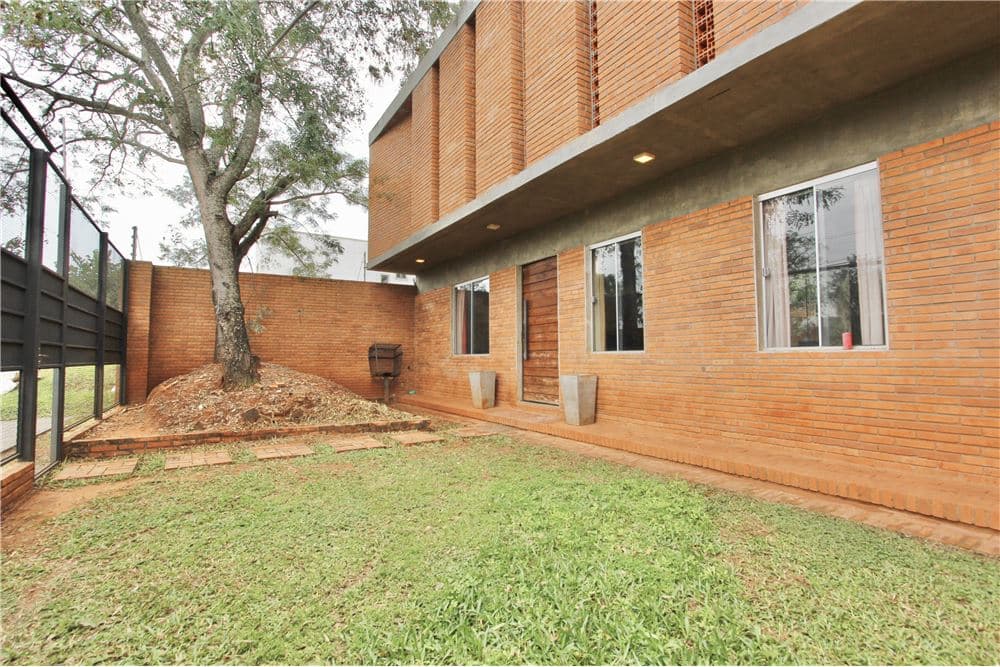 ????✨ Gran Residencia en Venta – Laurelty, Luque (Zona Panamá casi Brasil), foto 3