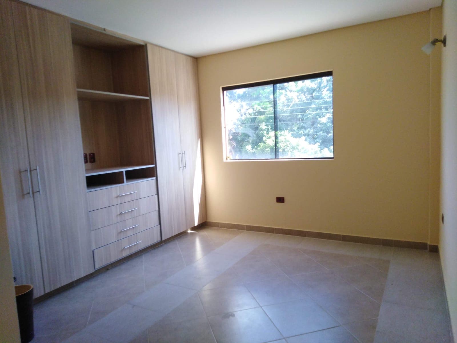 Duplex en Lambare, foto 2