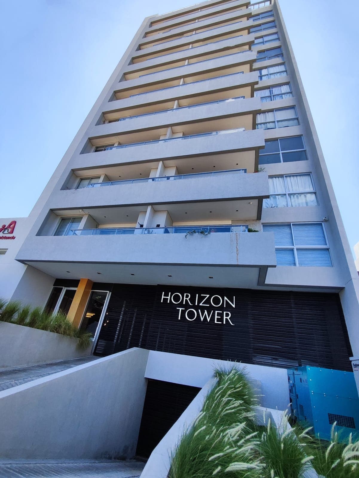 Vendo dpto tipo penhouse en barrio Jara