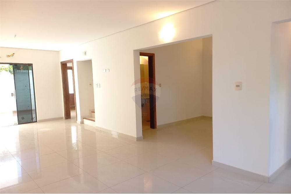Hermoso duplex a estrenar en laurelty Luque, foto 4