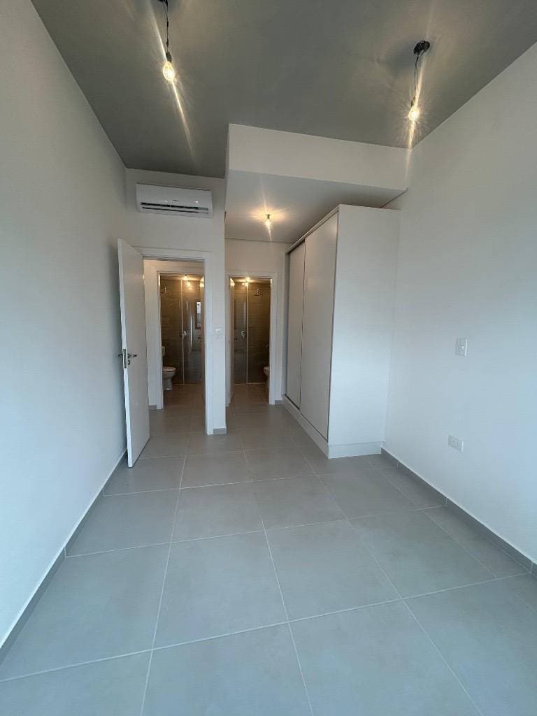 Departamento de 2 habitaciones en venta en el Edificio España Las Mercedes, foto 5