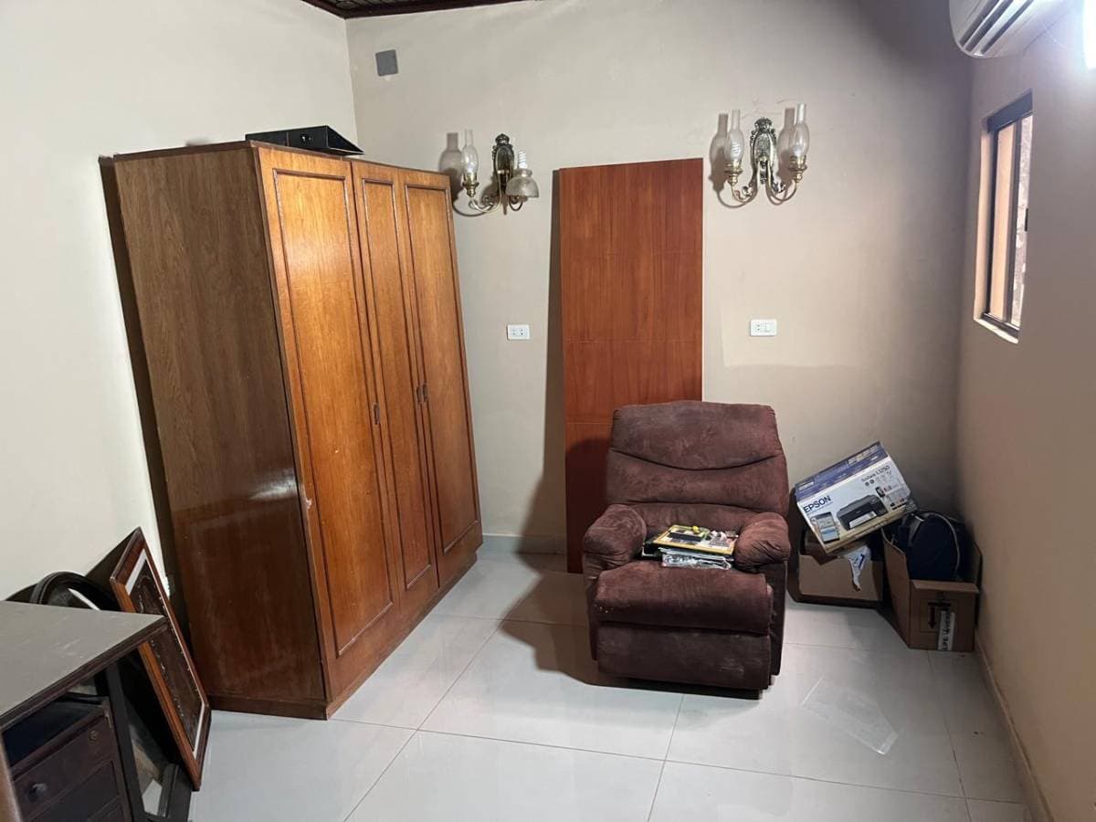Casa en el centro de San Lorenzo con fachada colonial, foto 5