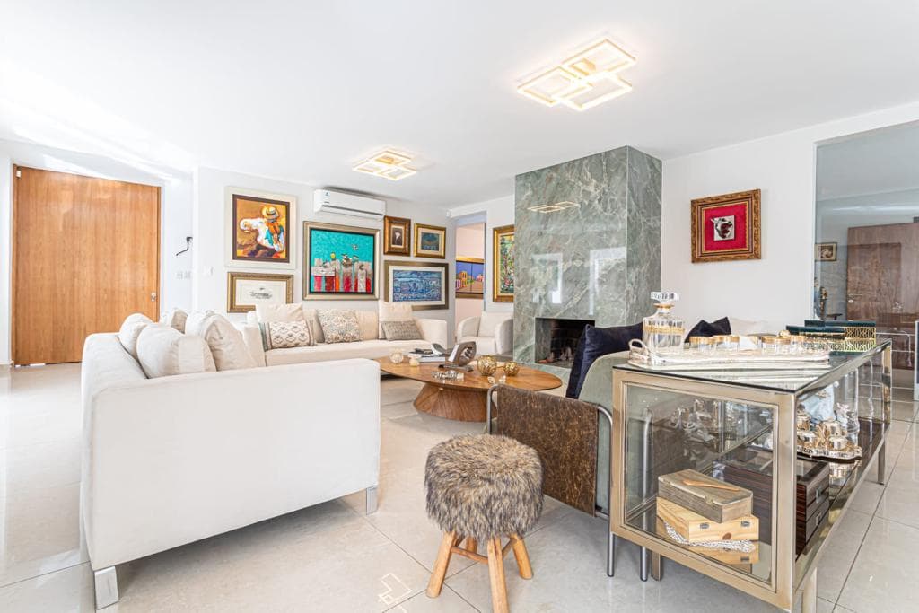 Hermosa Residencia en Barrio Jara — foto 5