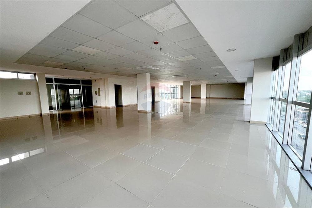 Oficina Corporativa en Edificio Alta Vista Fernando de la Mora, foto 1