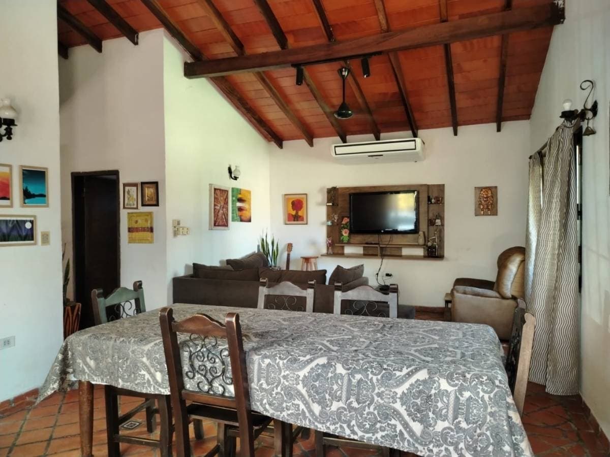 En Venta Casa en Villa Aurelia - Asunción, foto 4