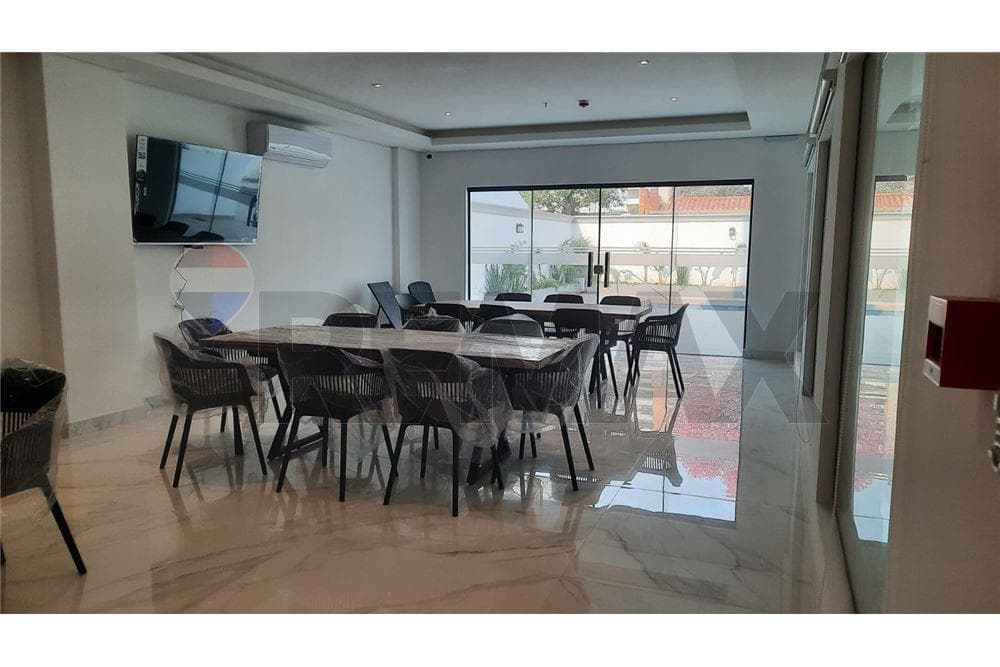 Dpto de 60 m2 en el edificio emperador, foto 2